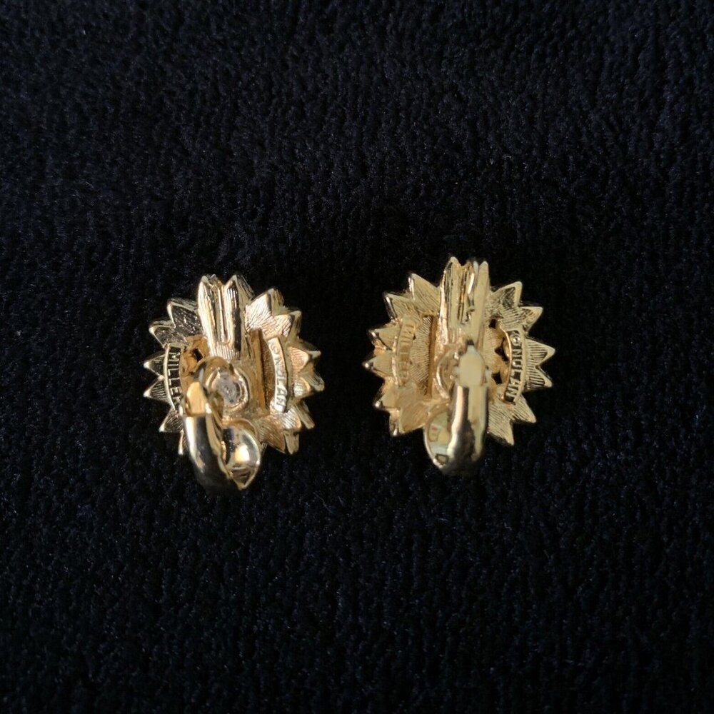 Earrings Nolan Miller Signed Faux Pearl Rhinestone Goldtone Clip on Vintage - Picture 2 of 4
